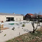 Villa House Legacy Zadar *