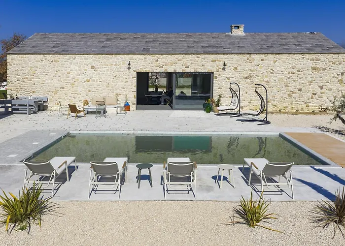 House Legacy Zadar Вилла *