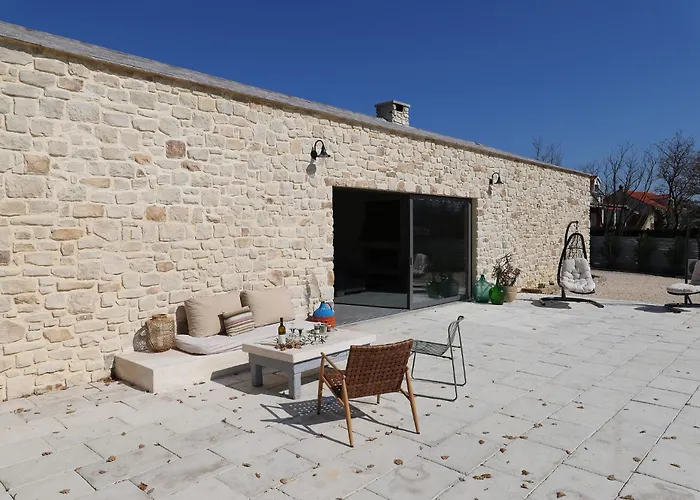 House Legacy Zadar Villa *